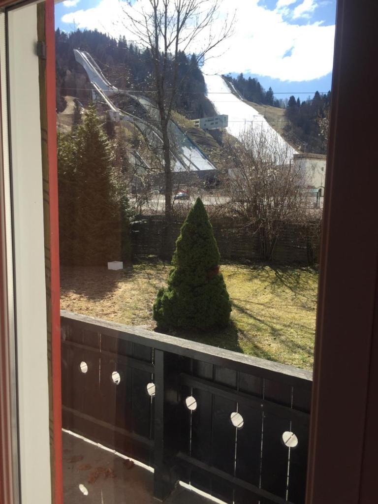 Hostel der Athleten Garmisch-Partenkirchen Exterior foto